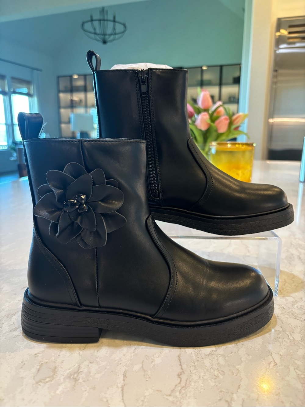 Steve Madden Girls' Billa Chelsea Boots Black with Flower Embellishment